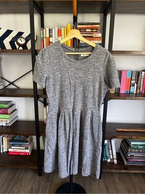 Madewell • Heather Gray Short Sleeve Pleated Knit Dress